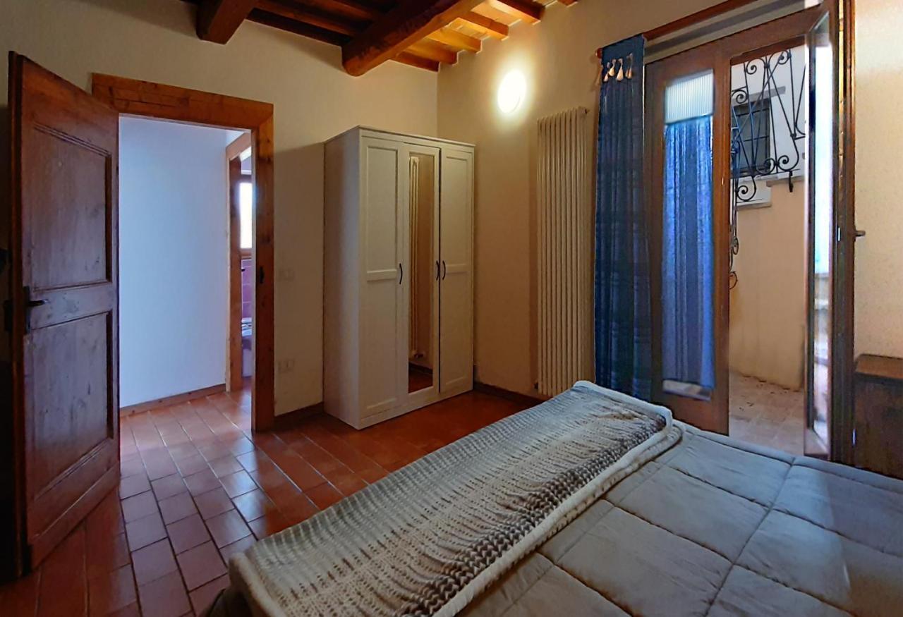 Country House Ca' Vernaccia Guest House Urbino Exterior photo